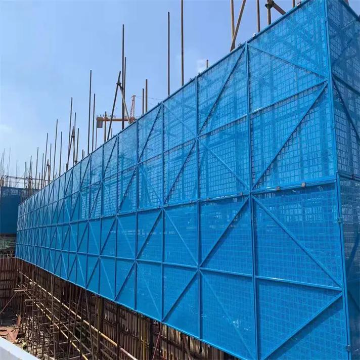 探索建筑安全新防線 爬架網與鋼板網在建筑施工中的關鍵應用